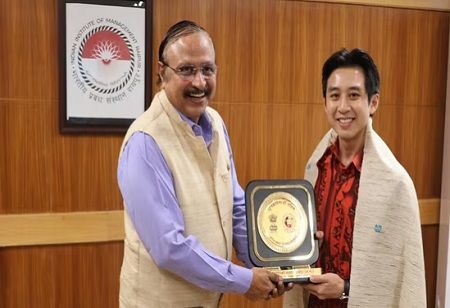 IIM Raipur Strengthens Global Ties with Singapore on Education and Research