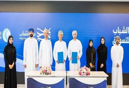 Oman Minister of Higher Education Seeks Academic Ties with Italian Universities